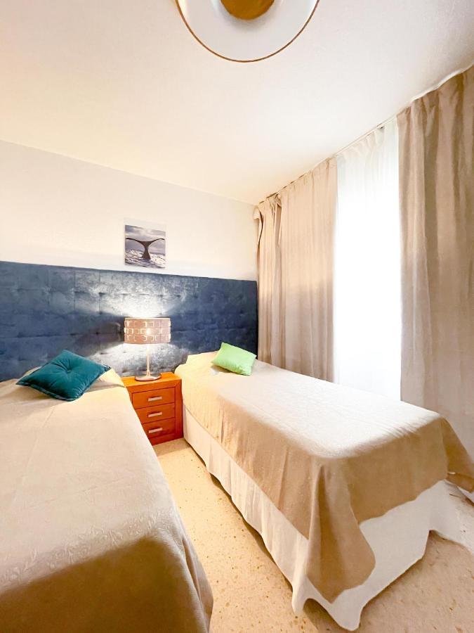 Villa Julia, First Line, 3 Bedrooms, Stunning Ocean View, Pool In 칼라오살바헤 외부 사진